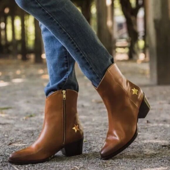 THURSDAY BOOT CO Country Star Brown Leather Ankle‎ Boot With Heel Size 6.5 New - Picture 1 of 13